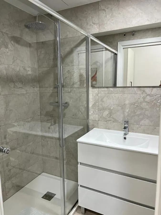Aparment La Elipa Apartment Madrid